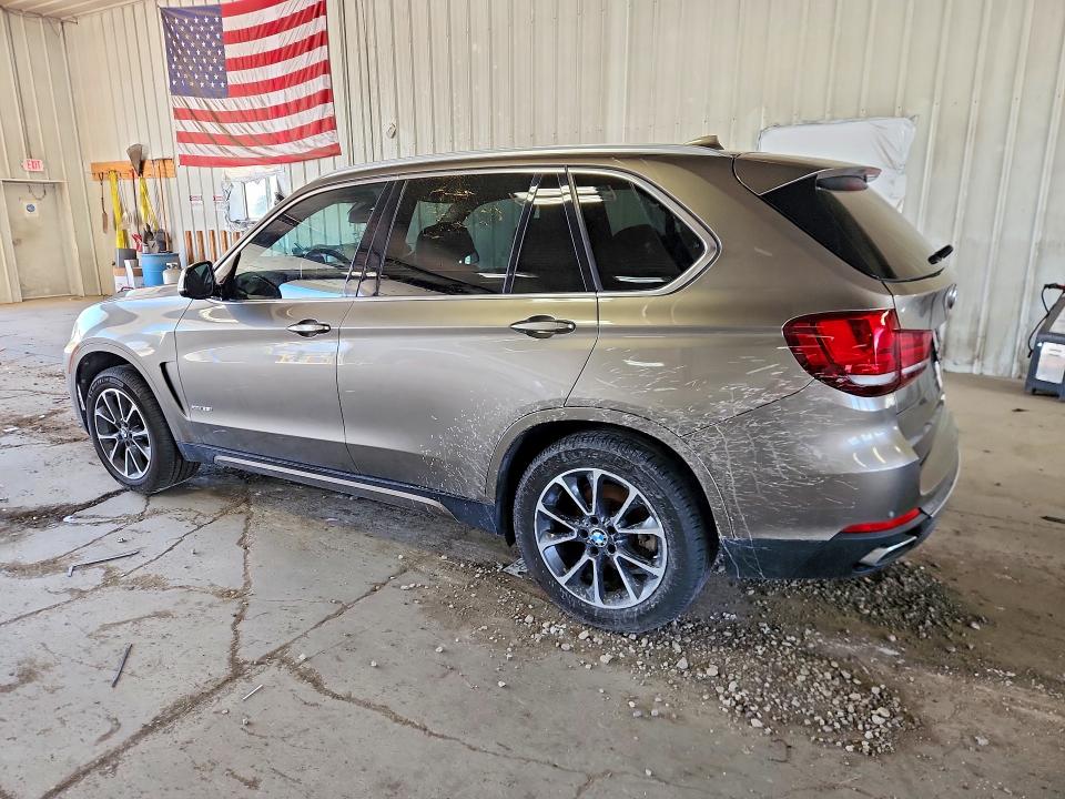 58464446 :رقم المزاد ، 5UXKR0C52J0X98264 vin ، 2018 Bmw X5 مزاد بيع