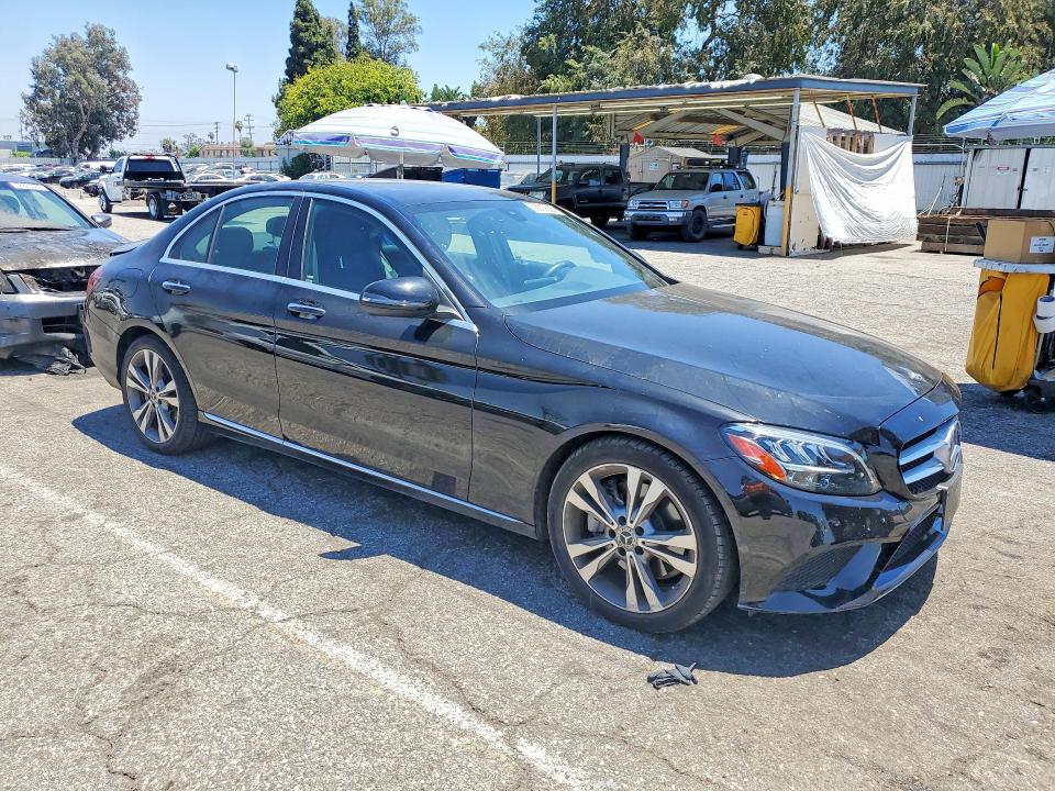 58519206 :رقم المزاد ، WDDWF8DB6LR525721 vin ، 2020 Mercedes-benz C مزاد بيع