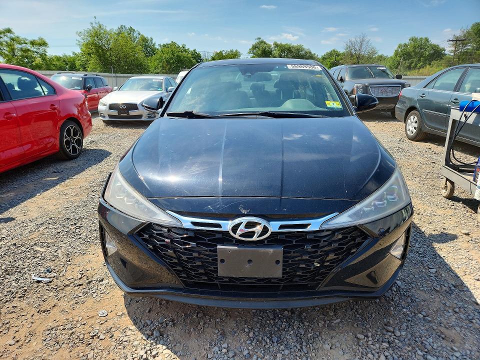 56969506 :رقم المزاد ، KMHD04LBXKU838551 vin ، 2019 Hyundai Elantra مزاد بيع
