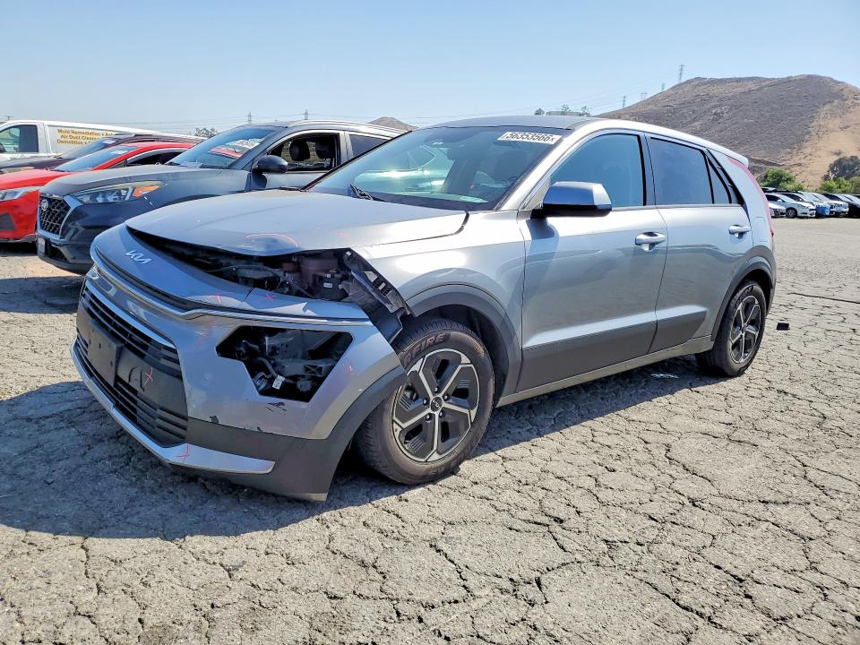 56353566 :رقم المزاد ، KNDCP3LE7P5070027 vin ، 2023 Kia Niro مزاد بيع