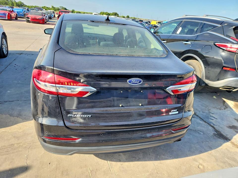 58212366 :رقم المزاد ، 3FA6P0HD0LR191264 vin ، 2020 Ford Fusion مزاد بيع