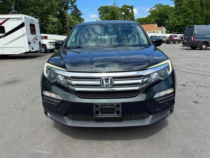 57209846 :رقم المزاد ، 5FNYF6H57JB012590 vin ، 2018 Honda Pilot مزاد بيع