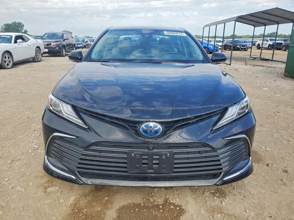 56866076 :رقم المزاد ، 4T1F31AK9NU597488 vin ، 2022 Toyota Camry مزاد بيع