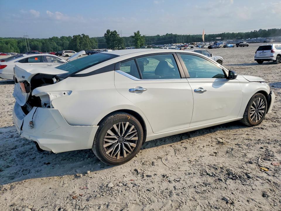 Продаж на аукціоні авто 2024 Nissan Altima, vin: 1N4BL4DV4RN301339, номер лоту: 57069226