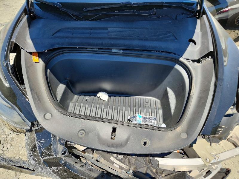 55946656 :رقم المزاد ، 5YJYGDEE5LF043054 vin ، 2020 Tesla Model Y مزاد بيع