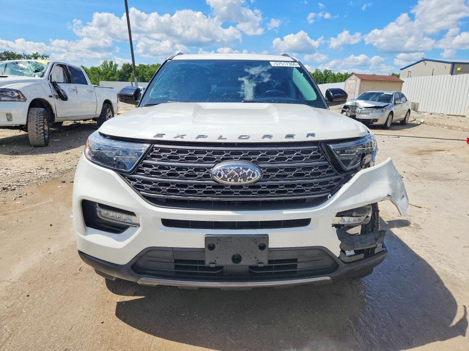 Продажа на аукционе авто 2022 Ford Explorer, vin: 1FMSK8DH6NGA76995, номер лота: 57517366