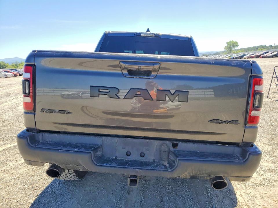 56214746 :رقم المزاد ، 1C6SRFLTXMN760833 vin ، 2021 Ram 1500 مزاد بيع
