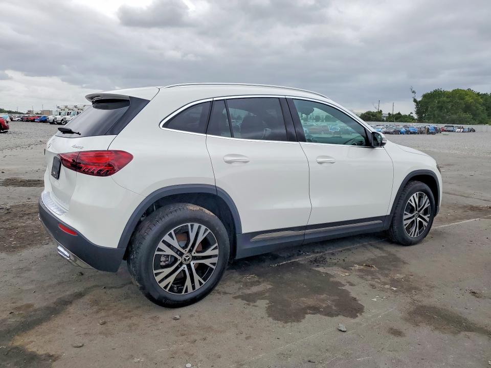 56113546 :رقم المزاد ، W1N4N4HB1TJ777181 vin ، 2026 Mercedes-benz Gla مزاد بيع