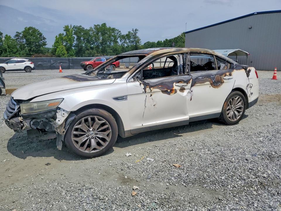2015 Ford Taurus მანქანა იყიდება აუქციონზე, vin: 1FAHP2F86FG168853, აუქციონის ნომერი: 56464736