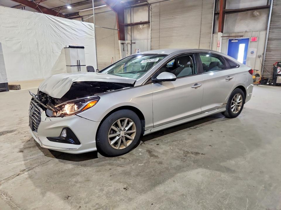 55834146 :رقم المزاد ، 5NPE24AF1JH715190 vin ، 2018 Hyundai Sonata مزاد بيع