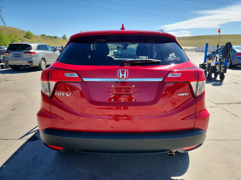 2020 Honda Hr-v მანქანა იყიდება აუქციონზე, vin: 3CZRU6H52LM735332, აუქციონის ნომერი: 56547856