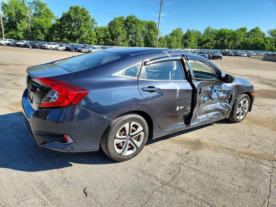 56154336 :رقم المزاد ، 2HGFC2F53JH511281 vin ، 2018 Honda Civic مزاد بيع