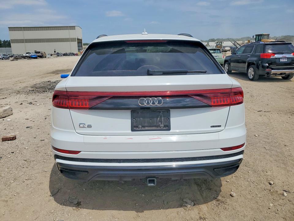 55777186 :رقم المزاد ، WA1FVAF15KD039822 vin ، 2019 Audi Q8 مزاد بيع
