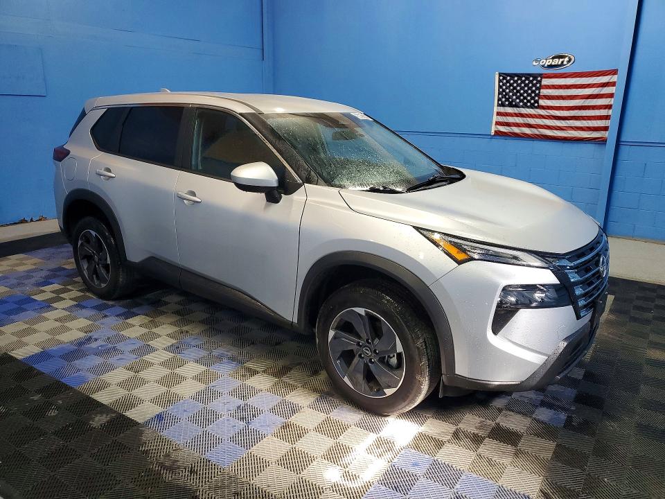 56692766 :رقم المزاد ، 5N1BT3BA8SC807967 vin ، 2025 Nissan Rogue مزاد بيع