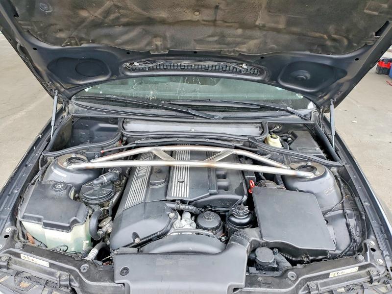 2005 Bmw 330 მანქანა იყიდება აუქციონზე, vin: WBAEV53425KM39700, აუქციონის ნომერი: 57581116