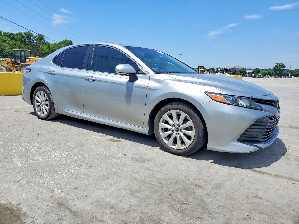Продажа на аукционе авто 2018 Toyota Camry, vin: 4T1B11HK9JU650923, номер лота: 53329926