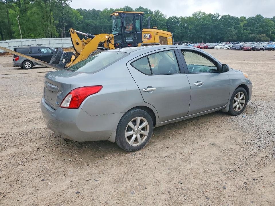 54975106 :رقم المزاد ، 3N1CN7AP0CL920417 vin ، 2012 Nissan Versa مزاد بيع
