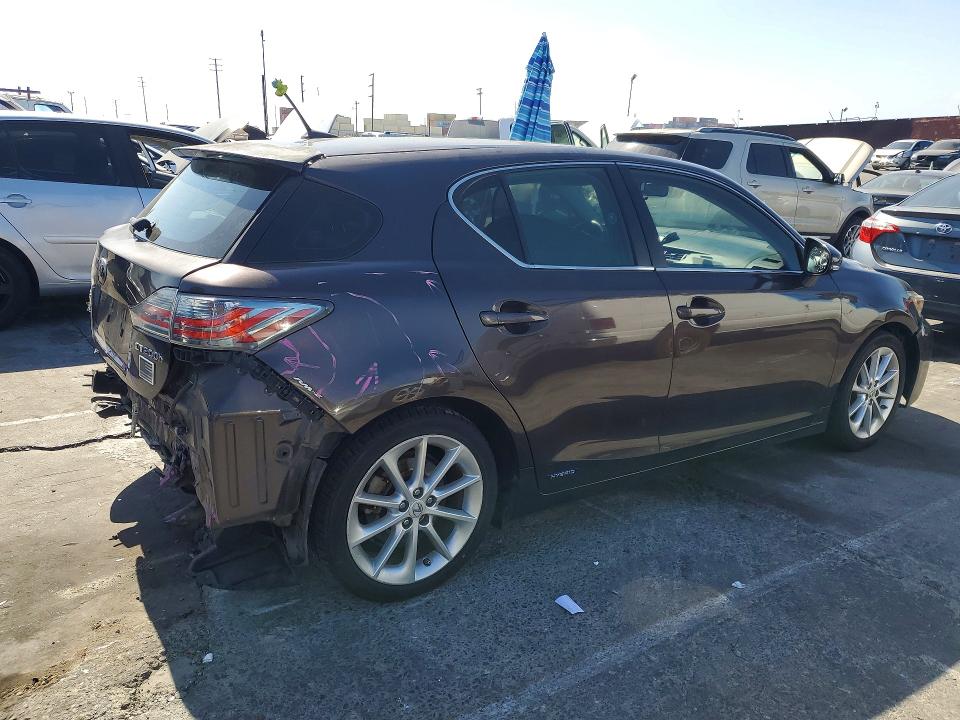 2013 Lexus Ct მანქანა იყიდება აუქციონზე, vin: JTHKD5BH8D2165414, აუქციონის ნომერი: 57027486