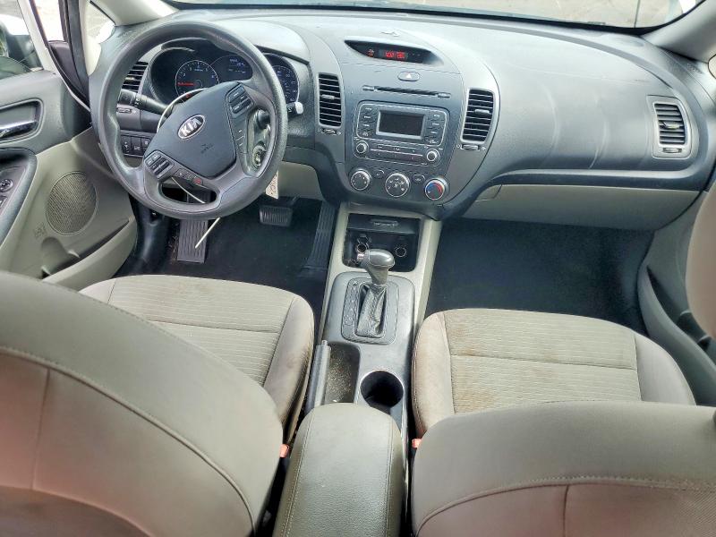 57455346 :رقم المزاد ، KNAFX4A64F5261558 vin ، 2015 Kia Forte مزاد بيع