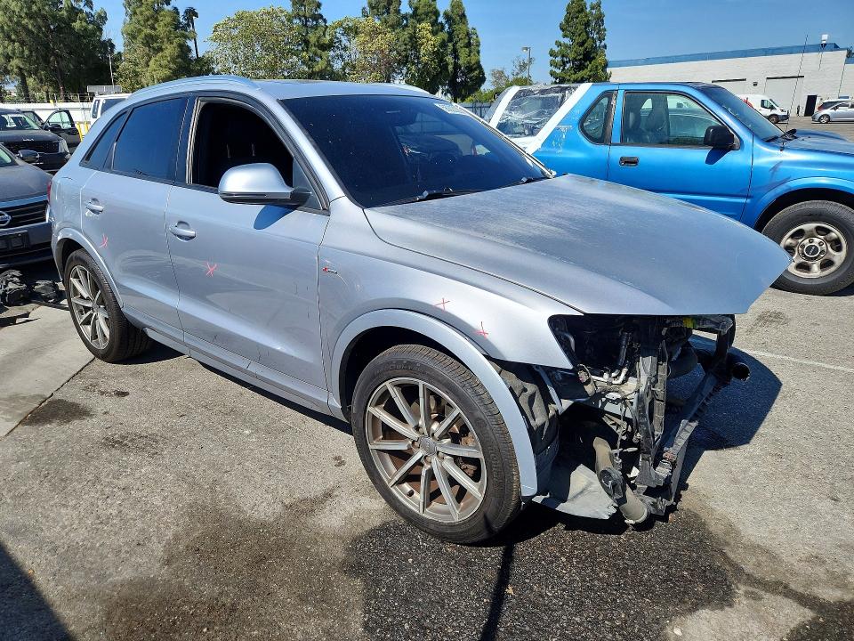 Продажа на аукционе авто 2018 Audi Q3, vin: WA1BCCFS2JR031803, номер лота: 56222236