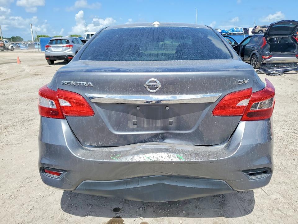 Продажа на аукционе авто 2018 Nissan Sentra, vin: 3N1AB7AP6JL623438, номер лота: 58801006