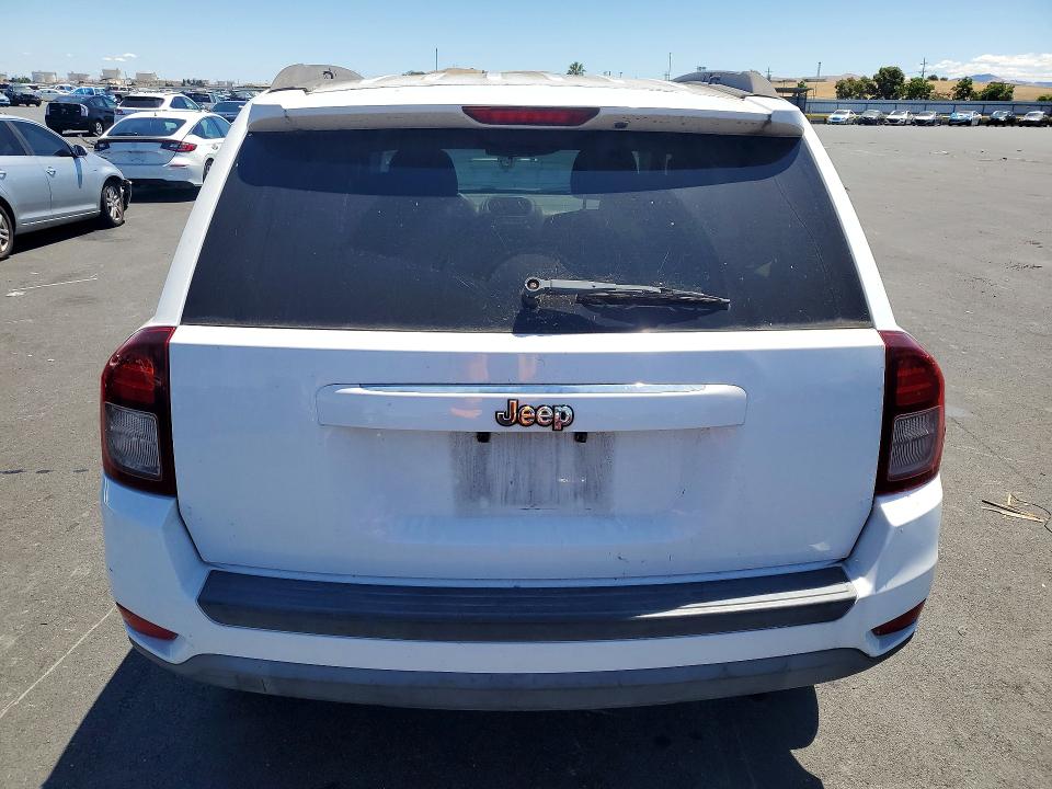 Продаж на аукціоні авто 2015 Jeep Compass, vin: 1C4NJCBA1FD143812, номер лоту: 56162216
