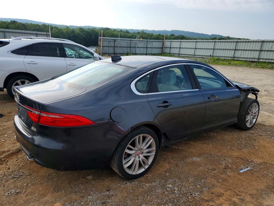 Aukcja sprzedaży 2018 Jaguar Xf, vin: SAJBK4EV4JCY55767, numer aukcji: 58695966