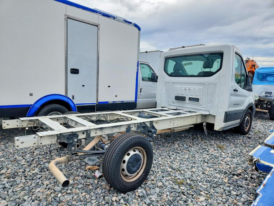 2022 Ford Transit მანქანა იყიდება აუქციონზე, vin: 1FDBW5Z83NKA40075, აუქციონის ნომერი: 55572226