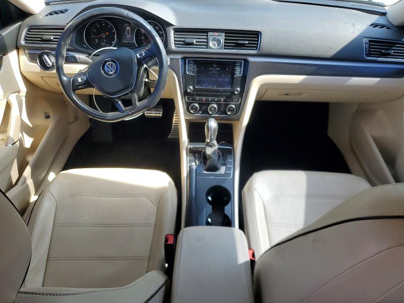 Продажа на аукционе авто 2017 Volkswagen Passat, vin: 1VWDT7A3XHC019804, номер лота: 85968015