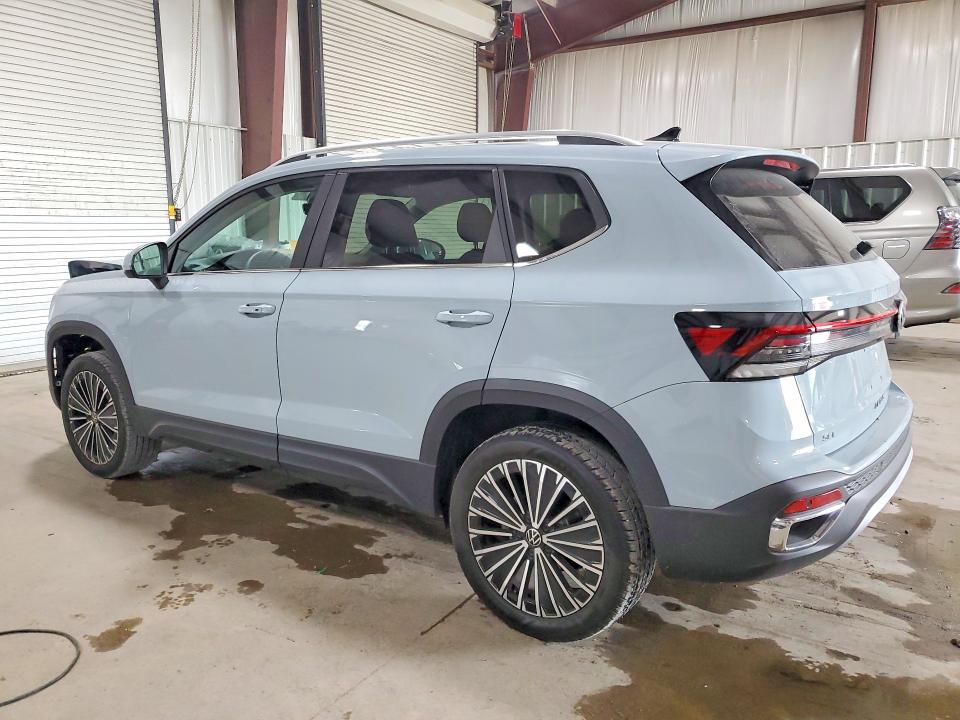 57493236 :رقم المزاد ، 3VV4C7B22TM013190 vin ، 2026 Volkswagen Taos مزاد بيع