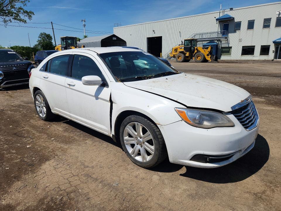 2013 Chrysler 200 მანქანა იყიდება აუქციონზე, vin: 1C3CCBBB4DN673854, აუქციონის ნომერი: 53597306
