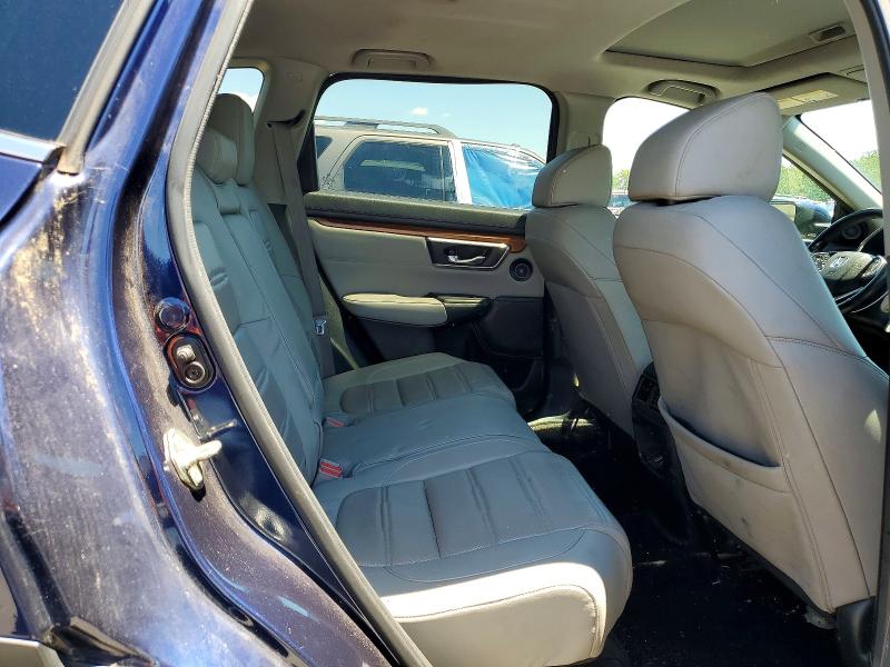 58557316 :رقم المزاد ، 7FARW2H86JE066099 vin ، 2018 Honda Cr-v مزاد بيع