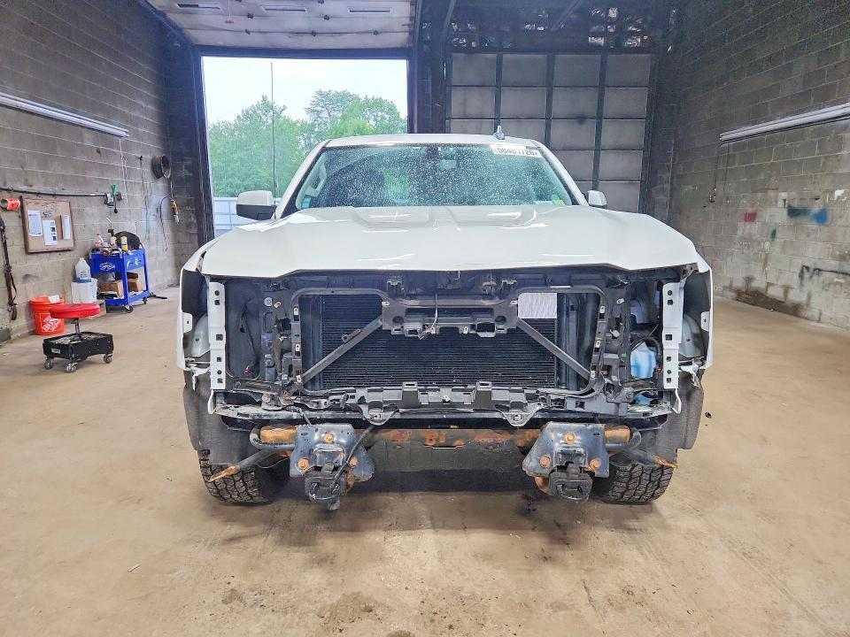 2018 Chevrolet Silverado მანქანა იყიდება აუქციონზე, vin: 3GCUKREC7JG513455, აუქციონის ნომერი: 58481726