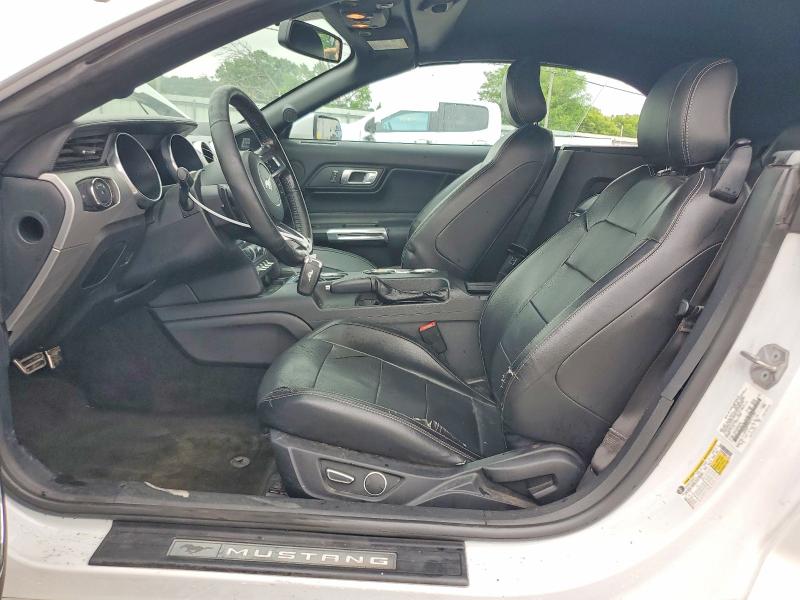 Продажа на аукционе авто 2018 Ford Mustang, vin: 1FATP8UH6J5111766, номер лота: 55568456