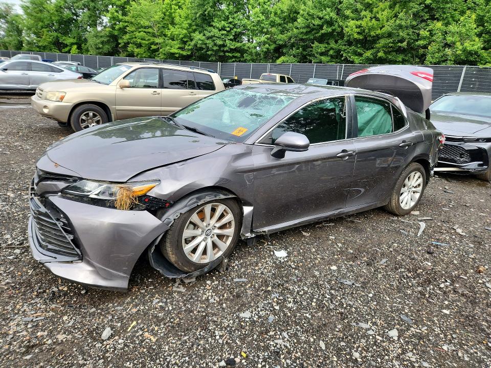 2020 Toyota Camry მანქანა იყიდება აუქციონზე, vin: 4T1C11AK2LU863987, აუქციონის ნომერი: 58325156