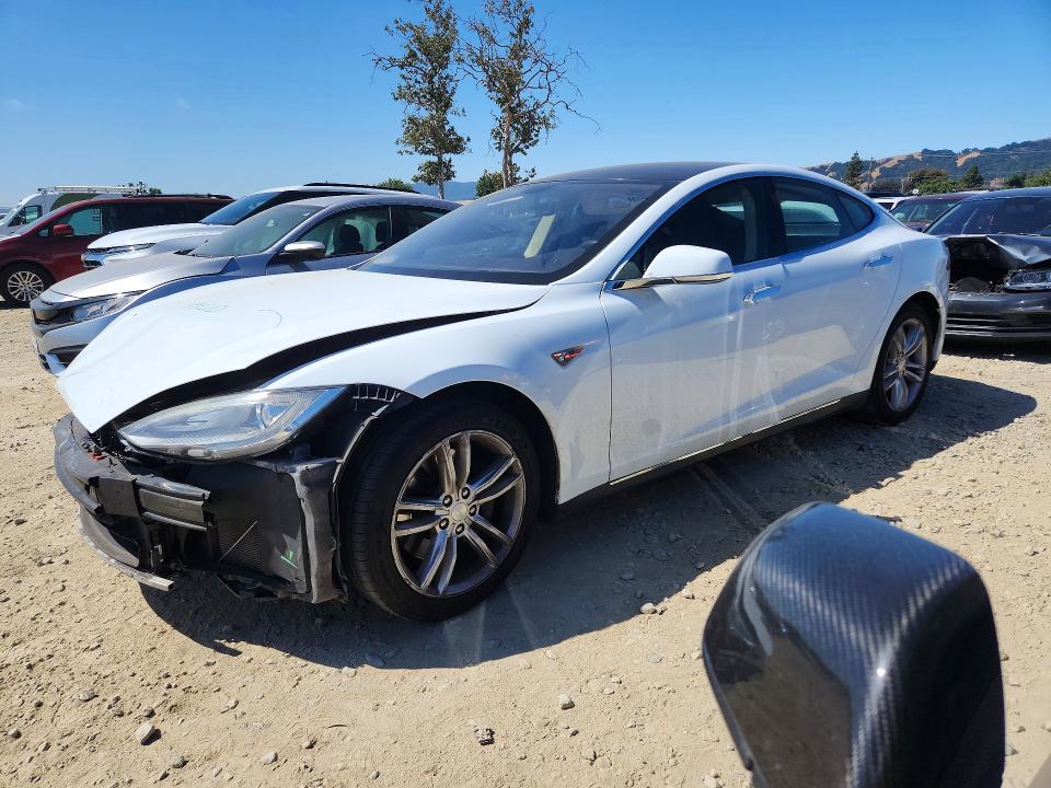 2013 Tesla Model S მანქანა იყიდება აუქციონზე, vin: 5YJSA1CG7DFP07530, აუქციონის ნომერი: 58486496