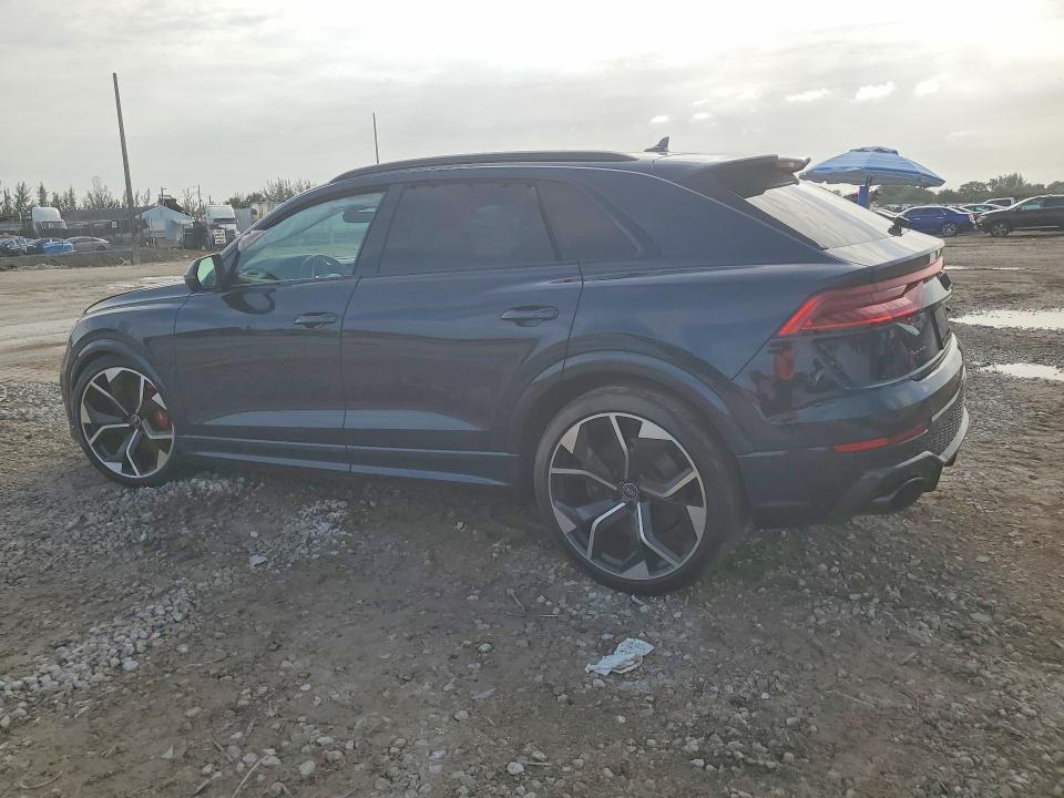 57369396 :رقم المزاد ، WU1ARBF10RD005696 vin ، 2024 Audi Rs Q8 مزاد بيع