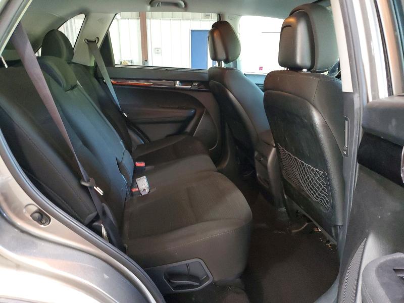 57174746 :رقم المزاد ، 5XYKTCA6XEG523127 vin ، 2014 Kia Sorento مزاد بيع