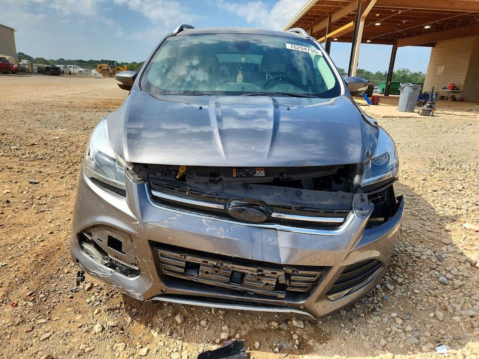 2014 Ford Escape მანქანა იყიდება აუქციონზე, vin: 1FMCU0J91EUB33540, აუქციონის ნომერი: 76294755