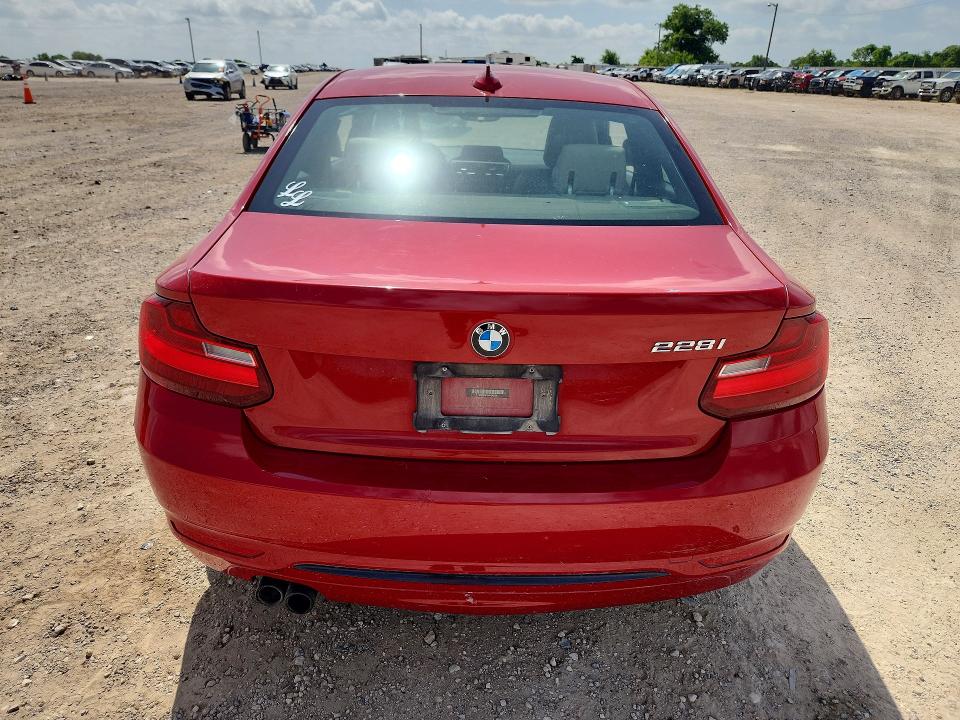 85449195 :رقم المزاد ، WBA1F9C5XGV545308 vin ، 2016 Bmw 228 مزاد بيع