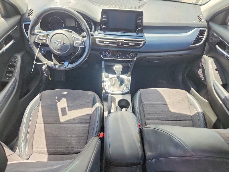 57486056 :رقم المزاد ، KNDEUCAA5M7124572 vin ، 2021 Kia Seltos مزاد بيع