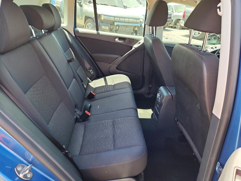 56309406 :رقم المزاد ، WVGBV7AX6HK052257 vin ، 2017 Volkswagen Tiguan مزاد بيع