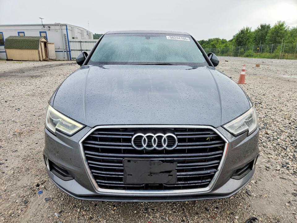 2018 Audi A3 მანქანა იყიდება აუქციონზე, vin: WAUAUGFF4J1031242, აუქციონის ნომერი: 58244166