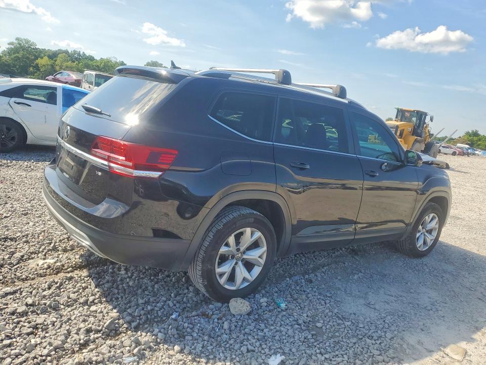 56966476 :رقم المزاد ، 1V2DR2CA6JC537431 vin ، 2018 Volkswagen Atlas مزاد بيع