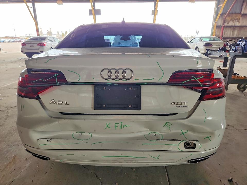 Продаж на аукціоні авто 2018 Audi A8, vin: WAU43AFD8JN000483, номер лоту: 57867426