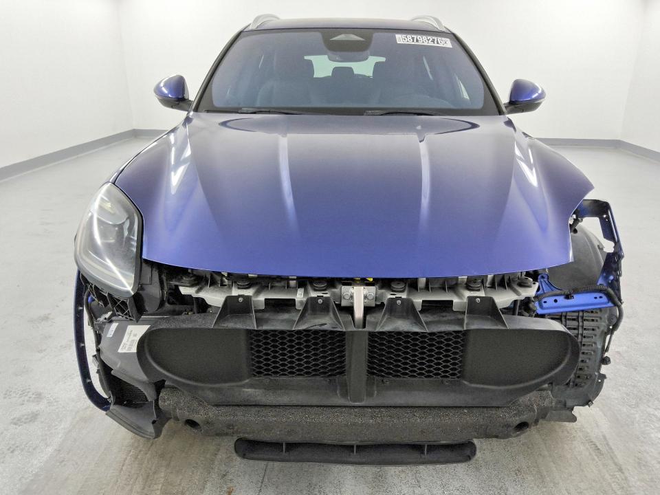2023 Maserati Grecale მანქანა იყიდება აუქციონზე, vin: ZN682AVA3P7416502, აუქციონის ნომერი: 58798276
