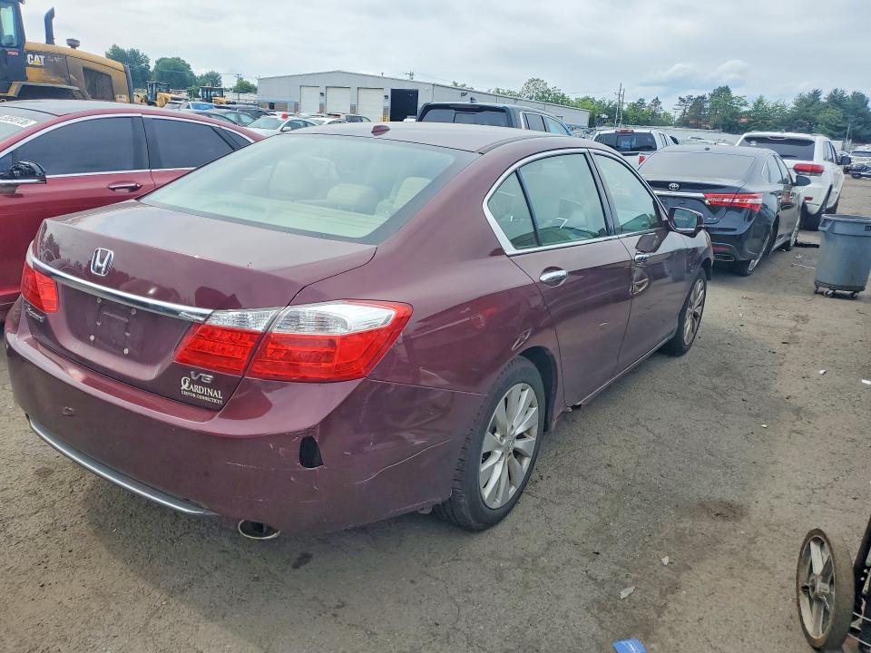 57200976 :رقم المزاد ، 1HGCR3F87DA003710 vin ، 2013 Honda Accord مزاد بيع