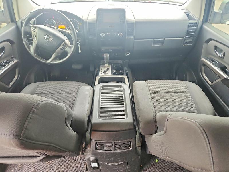 55755976 :رقم المزاد ، 1N6BA0ED0FN507135 vin ، 2015 Nissan Titan مزاد بيع