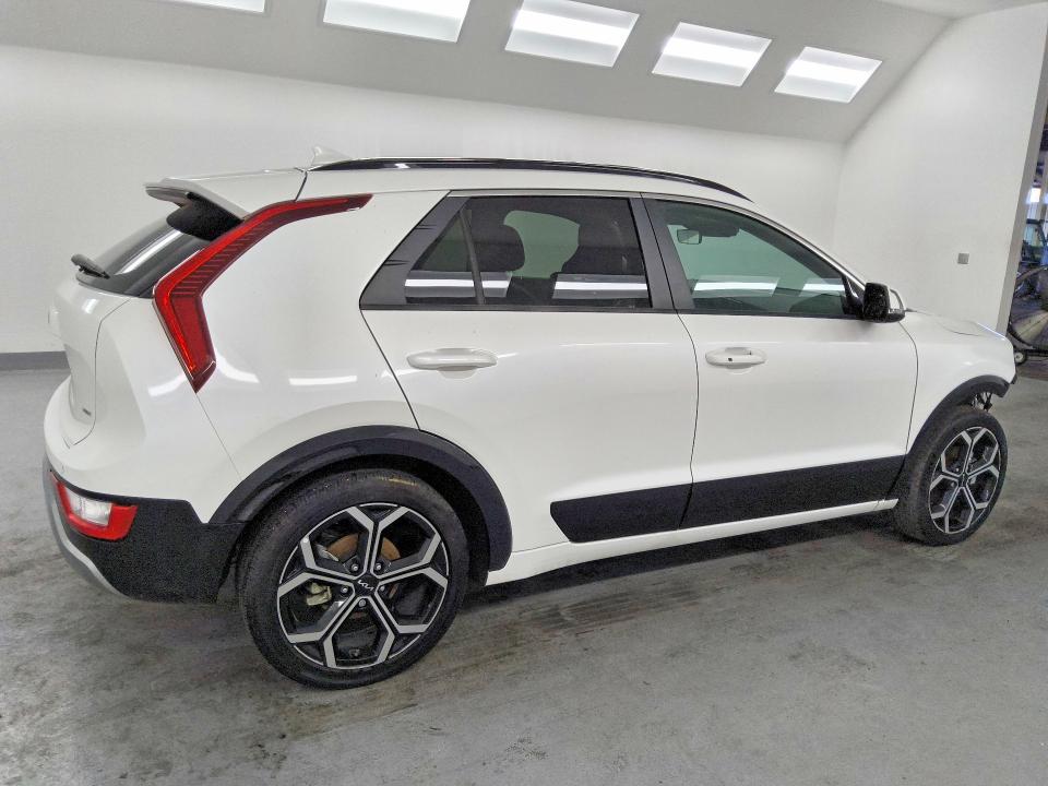 Продаж на аукціоні авто 2023 Kia Niro, vin: KNDCR3LE1P5043593, номер лоту: 54308266