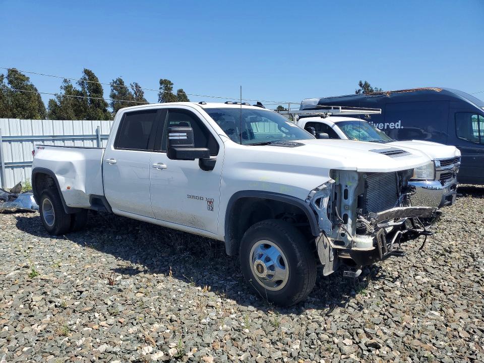 56475546 :رقم المزاد ، 1GC4YTEY0NF302693 vin ، 2022 Chevrolet Silverado مزاد بيع
